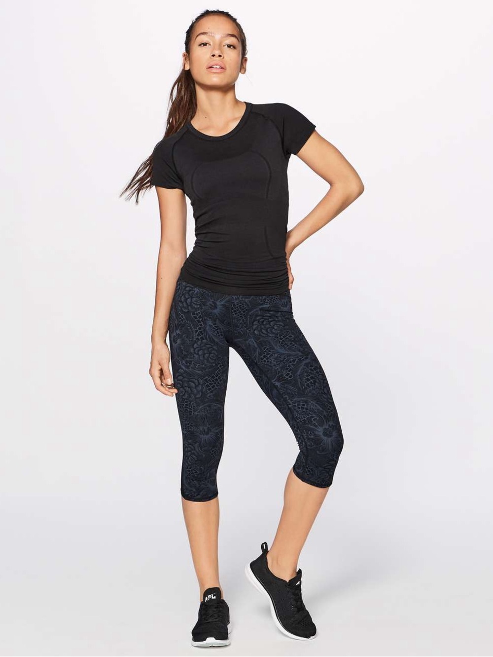 LULULEMON Train Times Crop Blue Black Mach